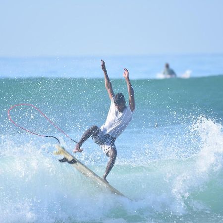 The Wave Surf Inn Midigama East Dış mekan fotoğraf